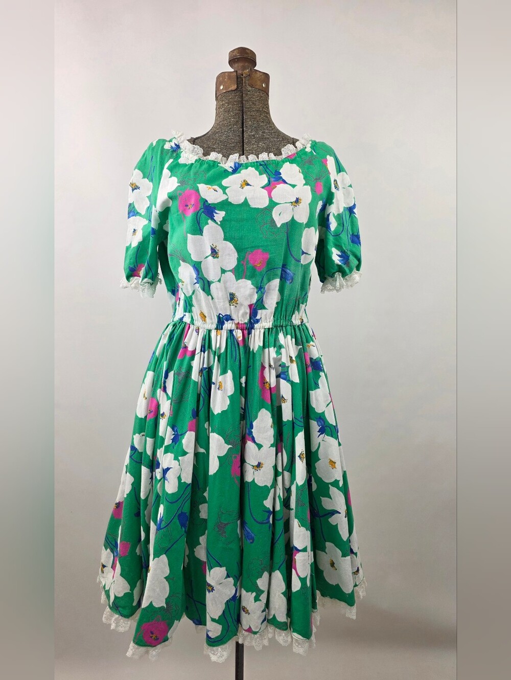 Handmade Vintage Women's Green Floral Lace Trim Pleated Rockabilly Dress M